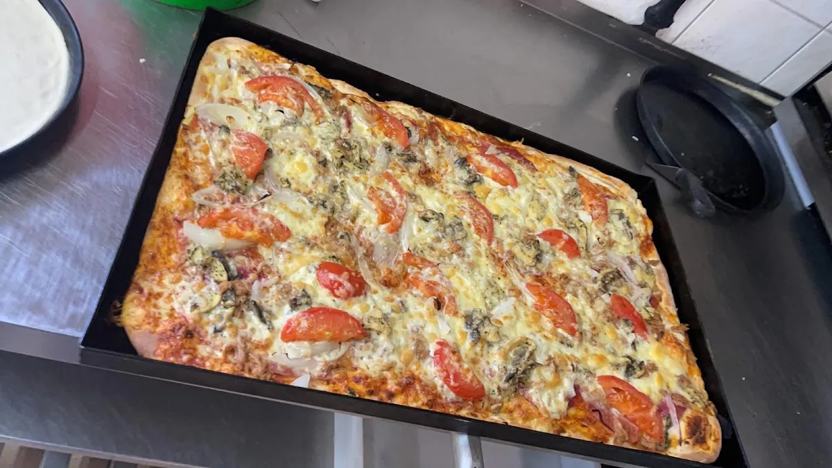 BookNoFees: Restoran – Pizzeria Rialto – Wenden – Pizzeria Rialto, fotografija 1