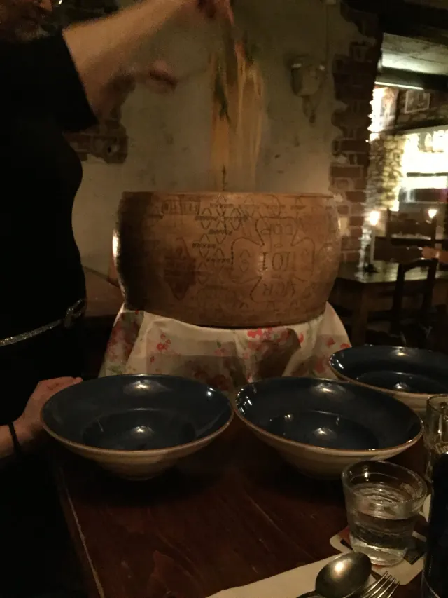 BookNoFees: Restoran – Pizzeria-Enoteca Altes Spritzenhaus – Ense – Pizzeria-enoteka Altes Spritzenhaus, fotografija 2