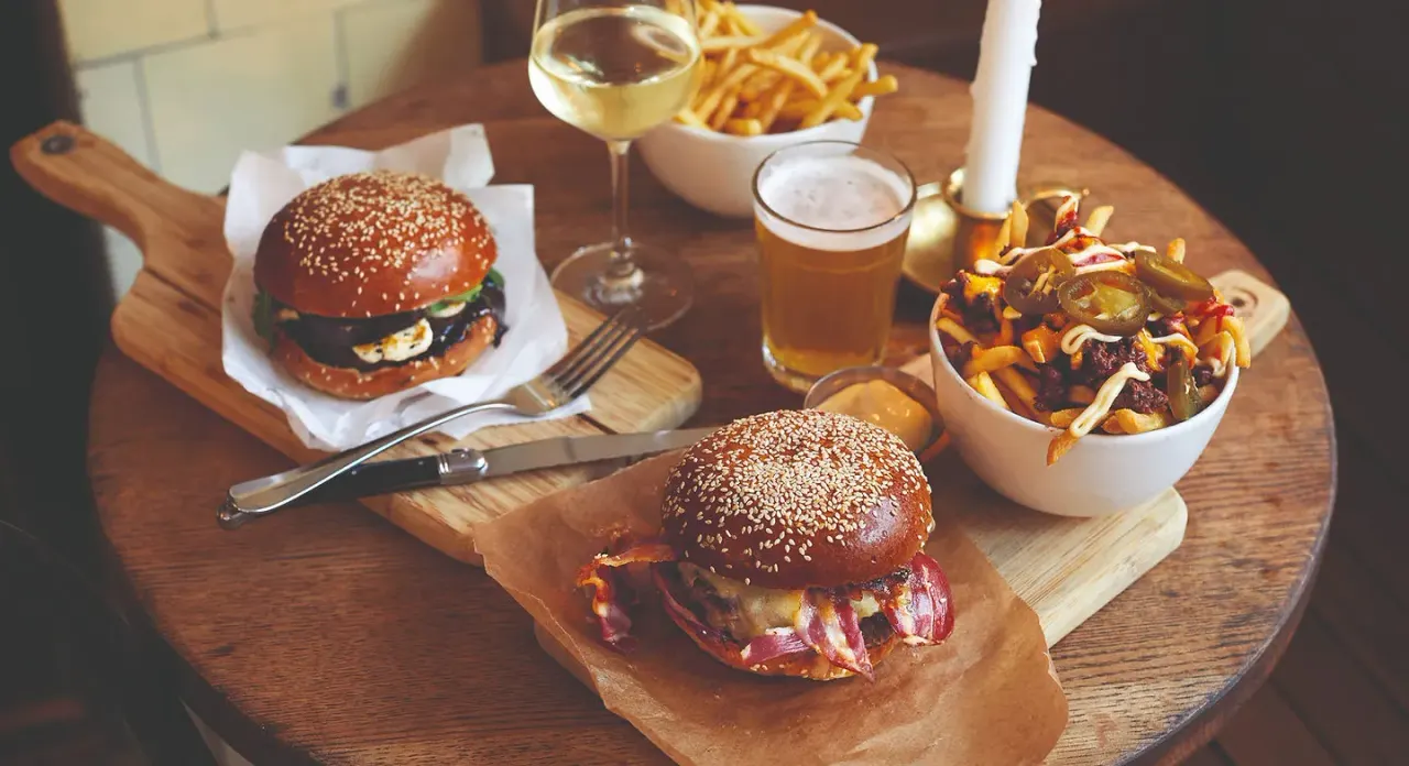 BookNoFees: Restoran – Boeuf – Amsterdam – Govedina, fotografija 1