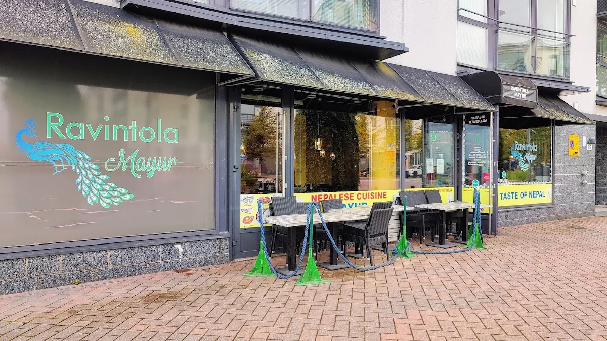 BookNoFees: Restoran – Ravintola Mayur – Helsinki – Restoran Mayur, fotografija 1