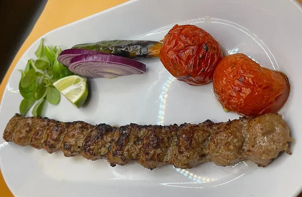 BookNoFees: Restoran – Aubergine – Prague – Patlidžan, fotografija 1