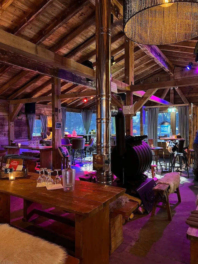 BookNoFees: Restoran – Nordhang Jause – Winterberg – Nordhang užina, fotografija 1