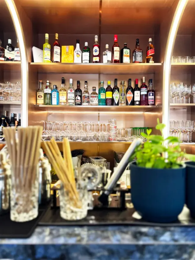 BookNoFees: Restoran – Happy Lamb – Vienna – Sretno janje, fotografija 3