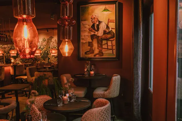 BookNoFees: Restoran – Black and Blue – Amsterdam – Crno i plavo, fotografija 3