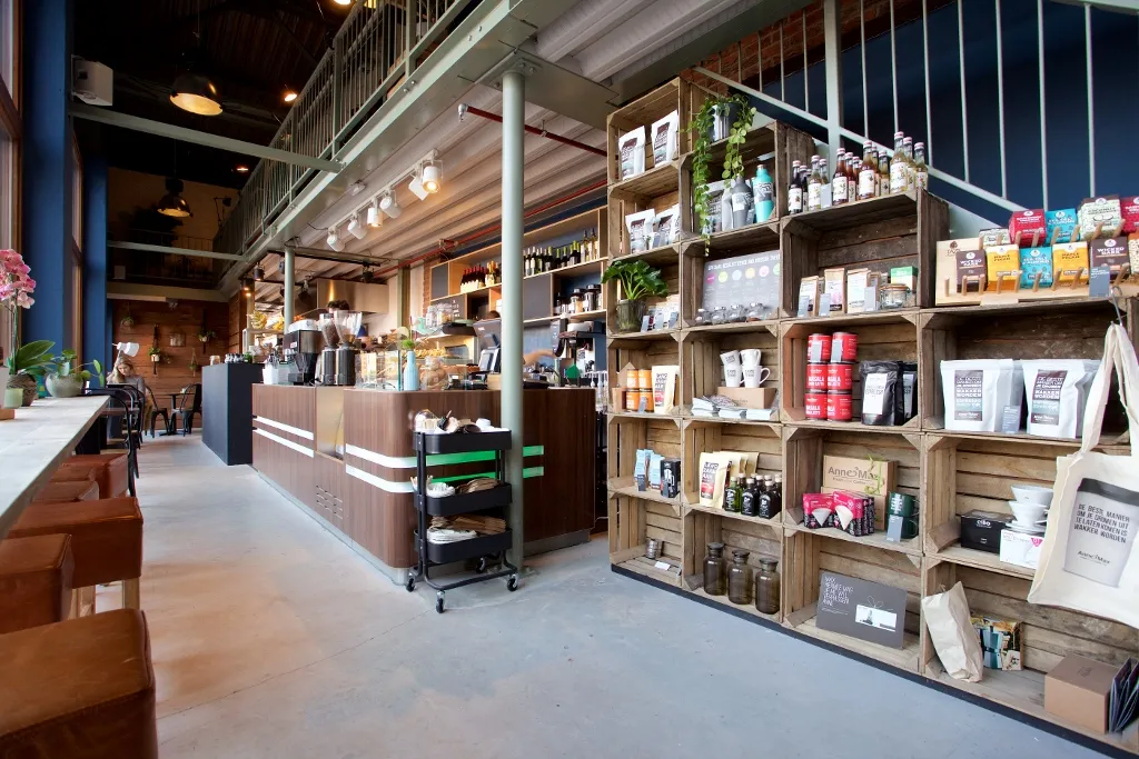BookNoFees: Restoran – Anne&Max Zeeburg – Amsterdam – Ana i Maks Zeeburg, fotografija 1