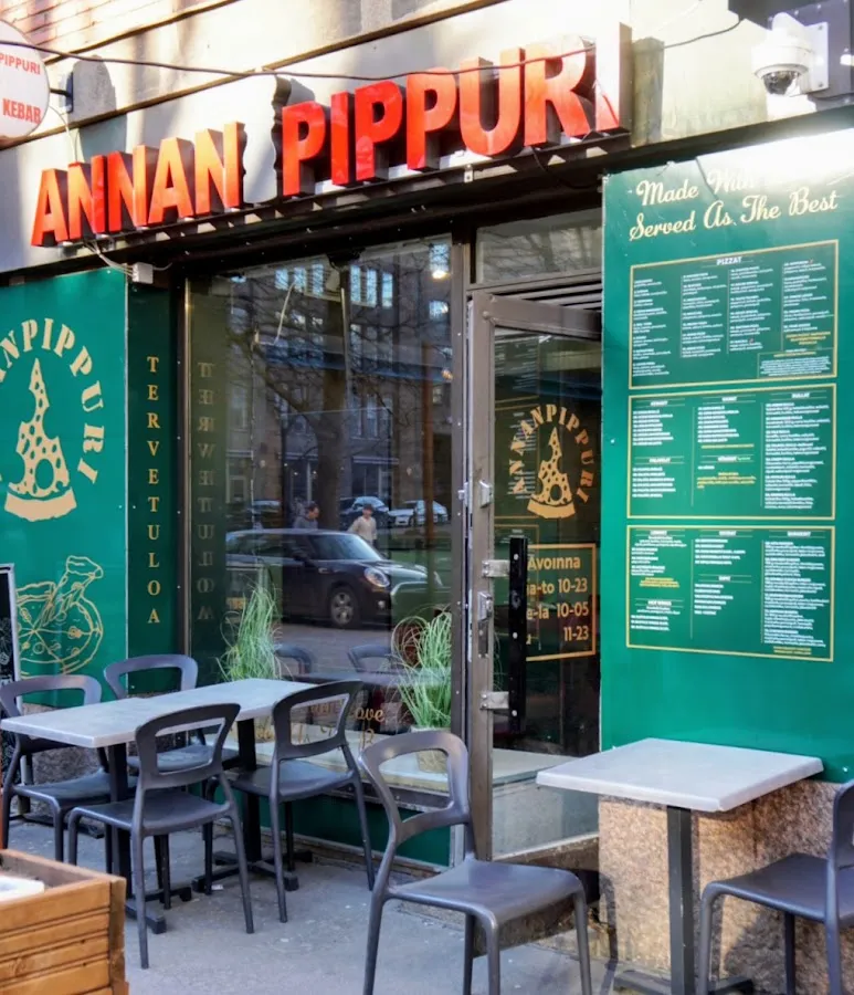 BookNoFees: Bar s grickalicama – Annan Pippuri – Helsinki – Annan Pippuri, fotografija 1