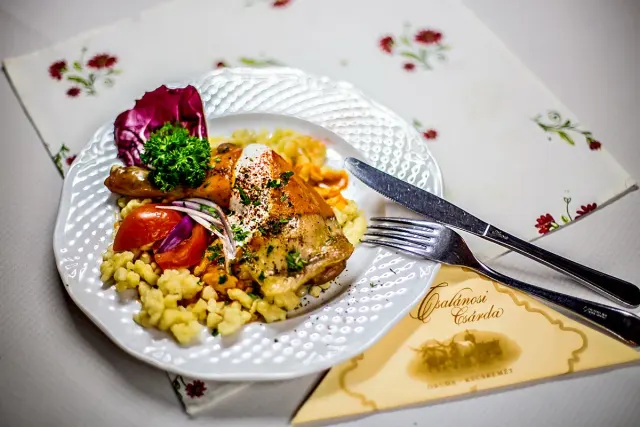 BookNoFees: Restoran – Csalánosi Csárda – Budapest – Pansions Csalánosi, fotografija 2