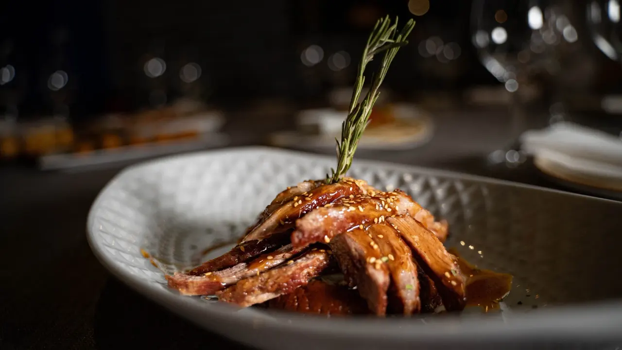 BookNoFees: Restoran – Los Montes de Galicia – Madrid – Planine Galicije, fotografija 1