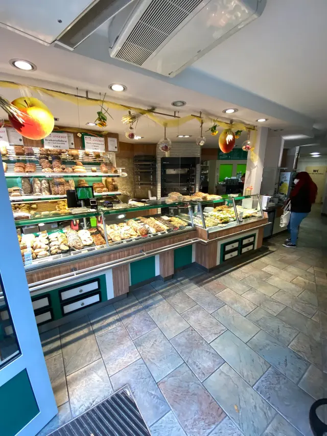 BookNoFees: Pekara – Bäckerei & Café Franzes – Meschede – Pekara i kafić Franzes, fotografija 2