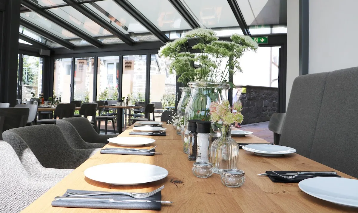 BookNoFees: Restoran – Ahorn-Veranda – Neuenrade – Javorova veranda, fotografija 1