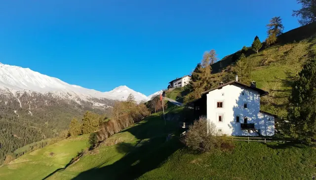 BookNoFees: Odmor iznad oblaka svakodnevice – Sta.Maria Val Müstair