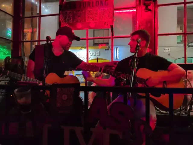 BookNoFees: Restoran – Bad Ass Cafe – Dublin – Kafić za tvrde tipove, fotografija 3