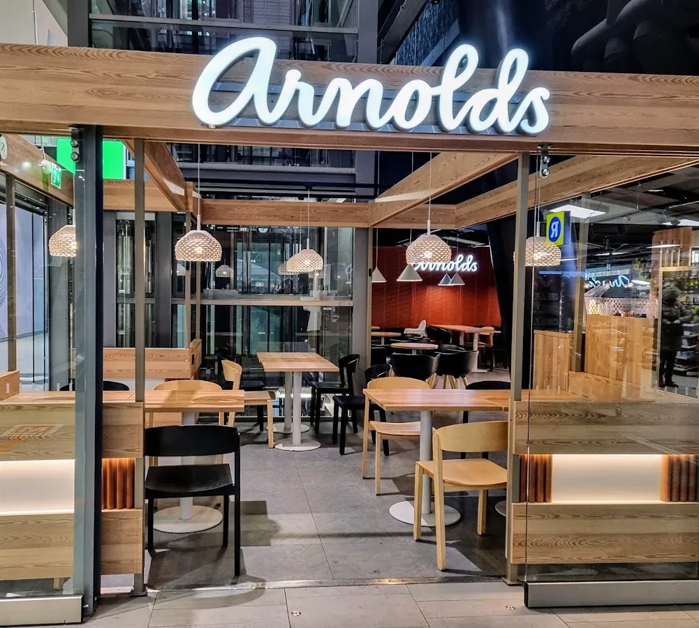 BookNoFees: kafić – Arnolds – Helsinki – Arnoldovi, fotografija 1