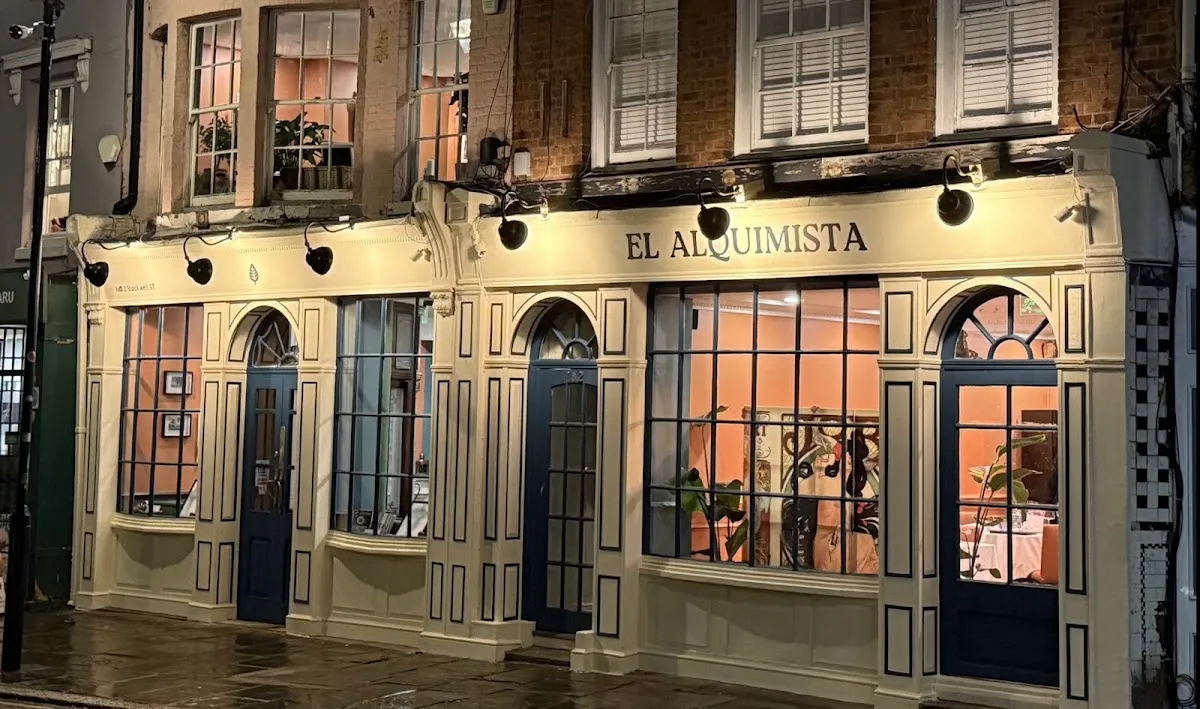 BookNoFees: Restoran – El Alquimista – London – Alkemičar, fotografija 1