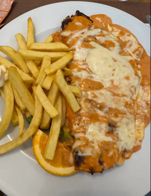 BookNoFees: Restoran – Restaurant Akropolis – Plettenberg – Restoran Akropolis, fotografija 2