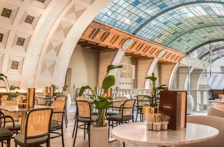 BookNoFees: Restoran – Araz – Budapest – Problem, fotografija 1