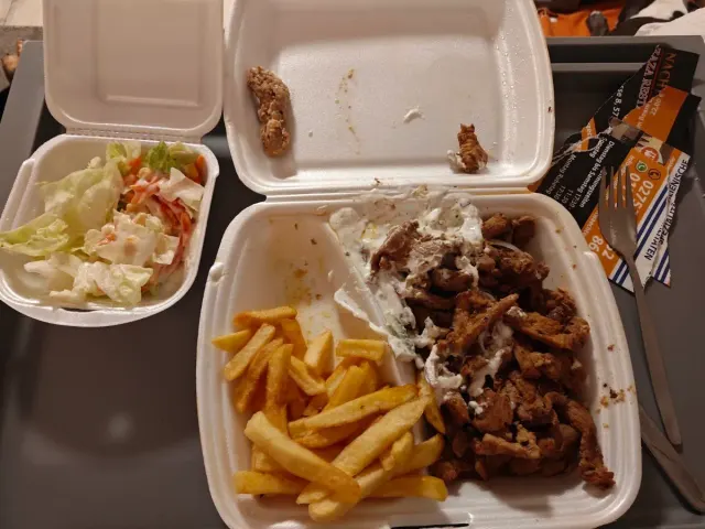 BookNoFees: Restoran – Restaurant zum Nachtwächter / ZAZA Bistro – Erndtebrück – Restoran zum Nachtwächter / ZAZA Bistro, fotografija 3