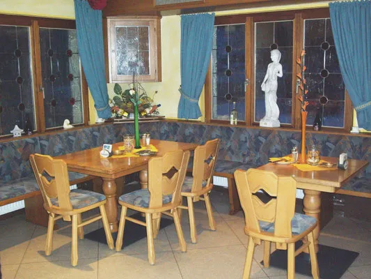 BookNoFees: Restoran – Restaurant zum Nachtwächter / ZAZA Bistro – Erndtebrück – Restoran zum Nachtwächter / ZAZA Bistro, fotografija 1