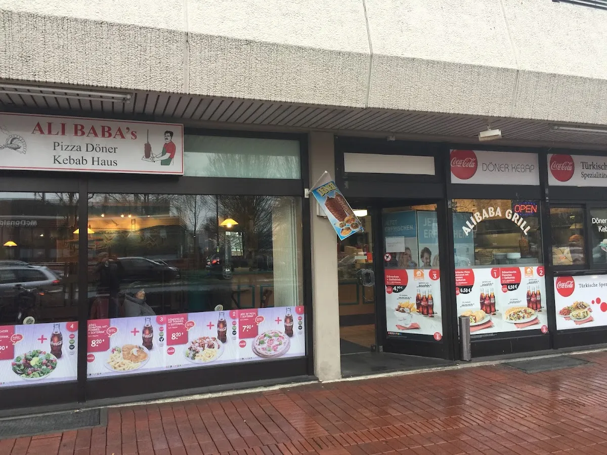 BookNoFees: Restoran – Ali Baba Pizza Döner Kebab Haus – Lippstadt – Ali Baba Pizza, Döner Kebab i Haus, fotografija 1