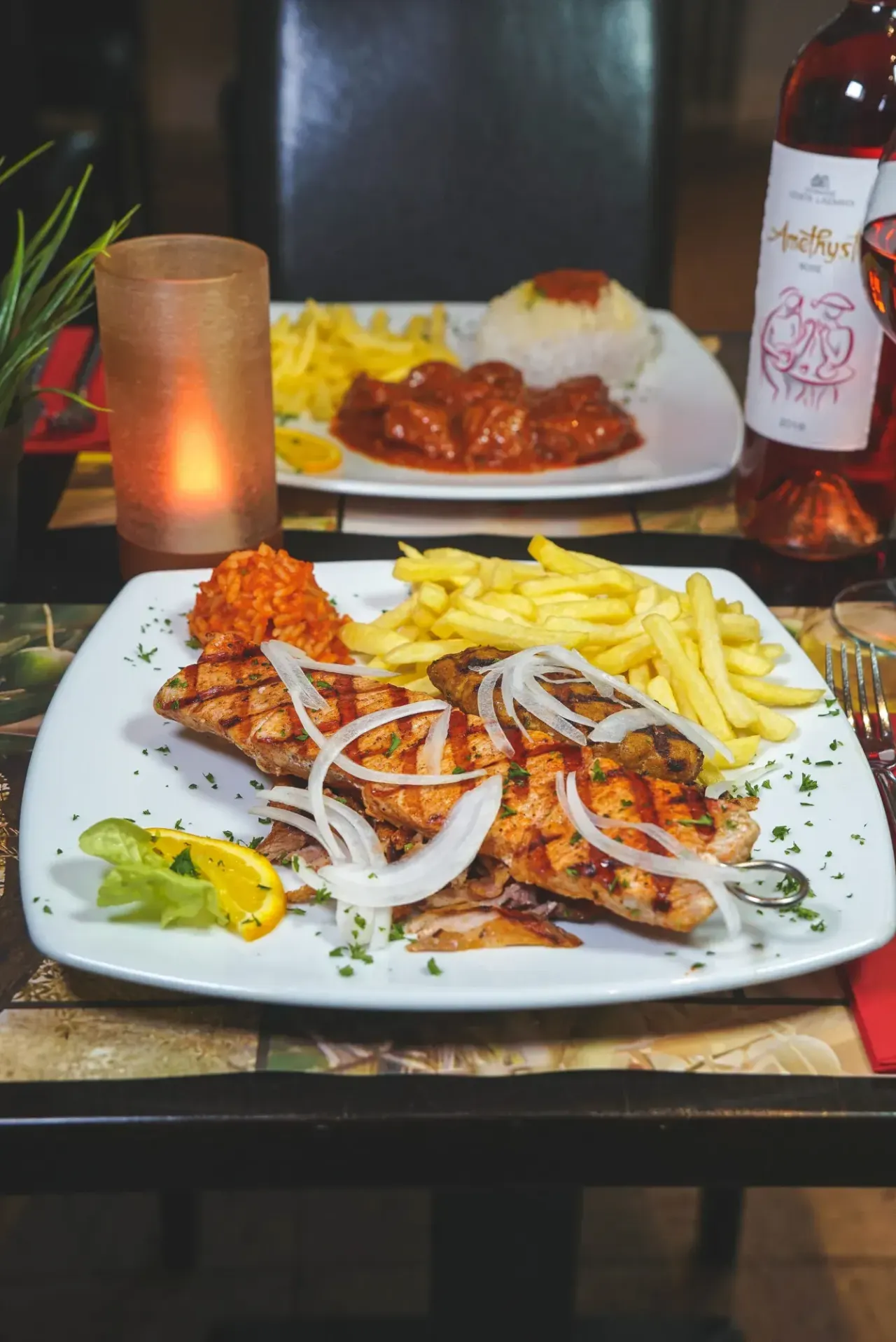 BookNoFees: Restoran – Olympia Restaurant – Menden – Restoran Olympia, fotografija 1