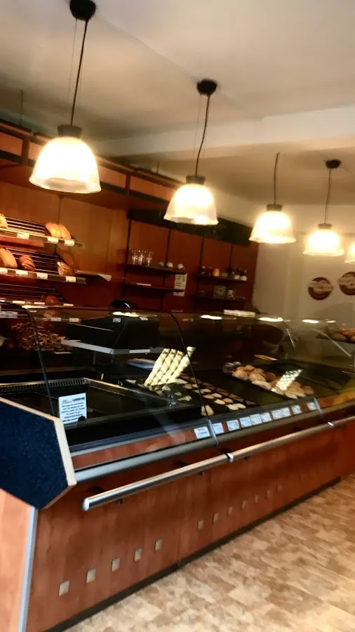 BookNoFees: Pekara – Bernhard Grundmann Bäckerei – Bad Wünnenberg – Pekara Bernhard Grundmann, fotografija 1