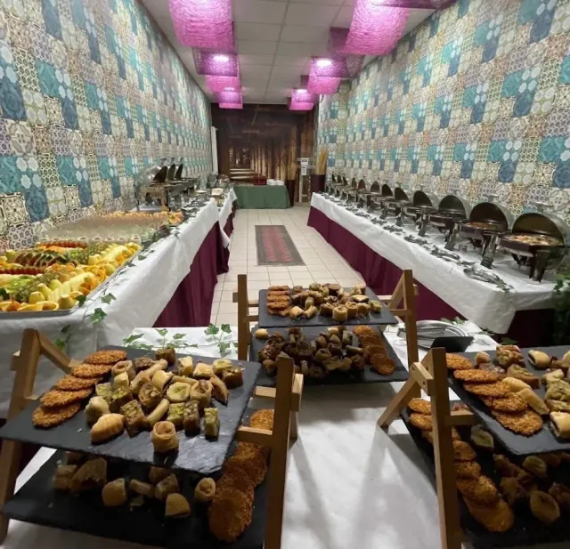 BookNoFees: Restoran – Restaurant Byblos – Werl – Restoran Byblos, fotografija 3
