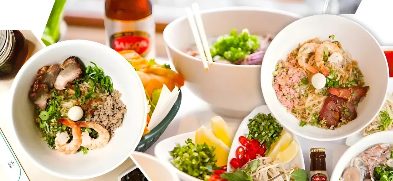 BookNoFees: Restoran – Ô MAI Vietnamees Restaurant – Amsterdam – Ô MAI Vijetnamski restoran, fotografija 1