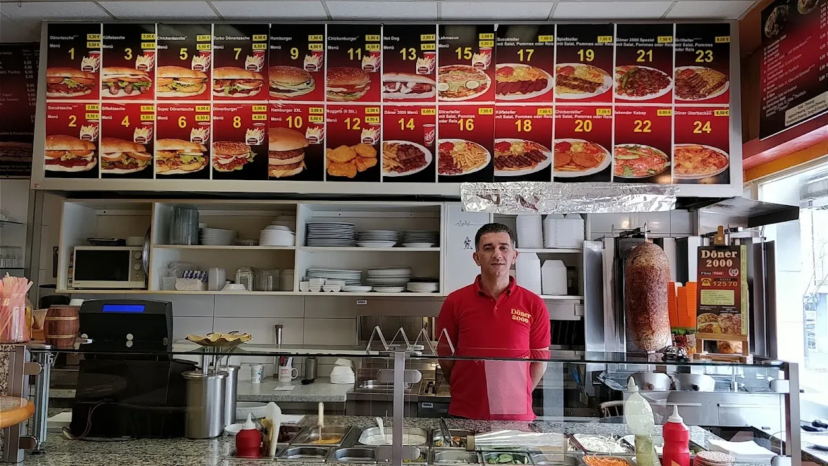 BookNoFees: Restoran – Döner 2000 – Halver – Döner 2000, fotografija 1