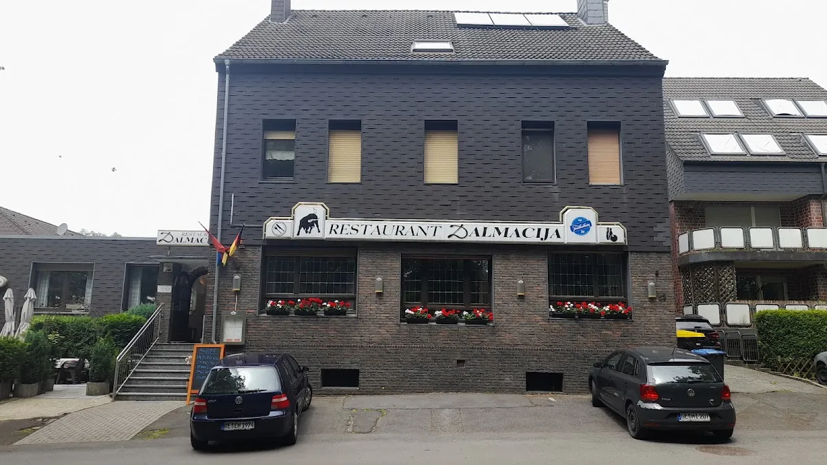 BookNoFees: Restoran – Dalmacia Restaurant – Recklinghausen – Restoran Dalmacija, fotografija 1