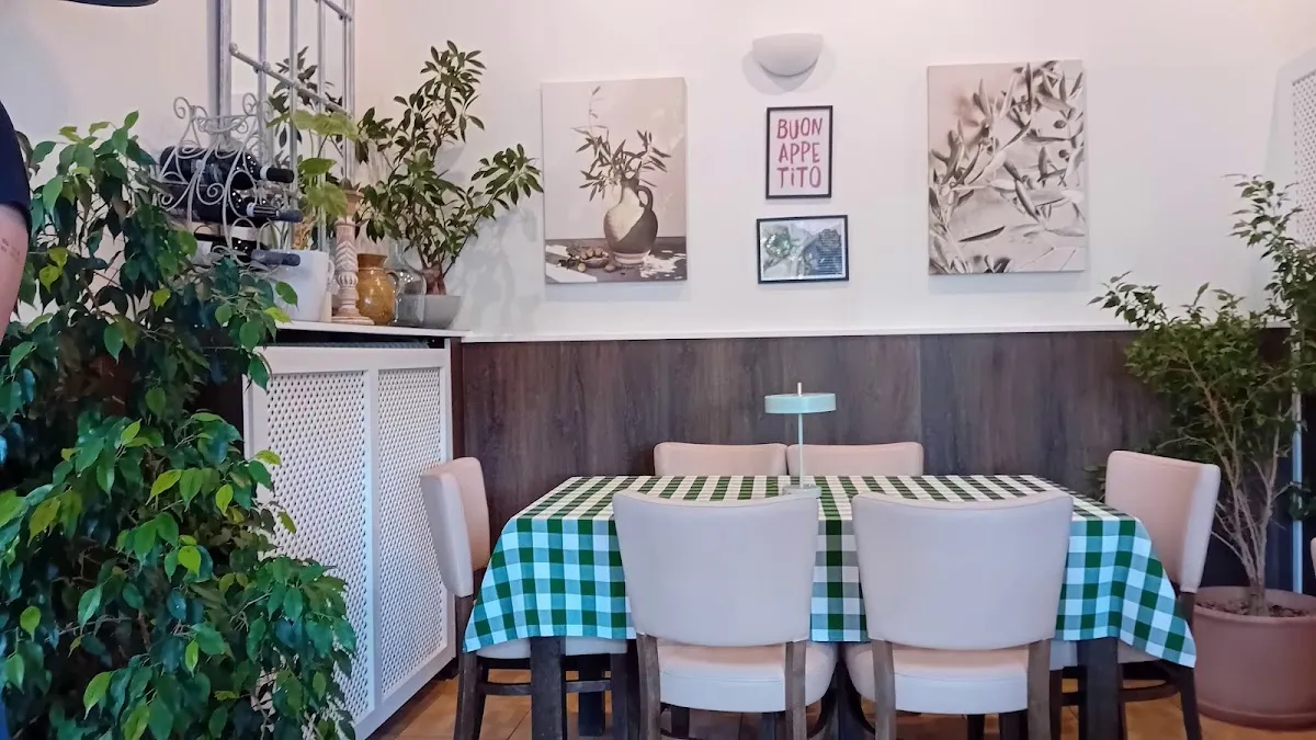 BookNoFees: Restoran – All Arco 2 Pizzeria – Hamm – Sve Arco 2 Pizzeria, fotografija 1