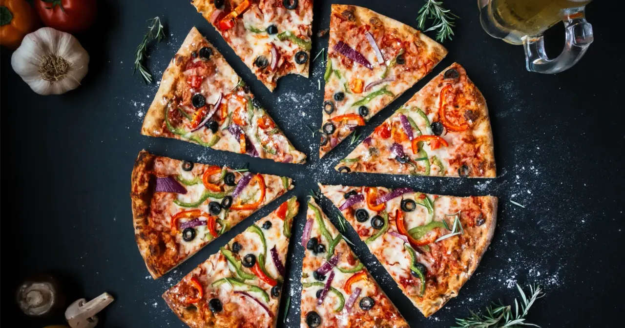 BookNoFees: Bar s grickalicama – Pizza Vitto – Madrid – Pizza Vitto, fotografija 1