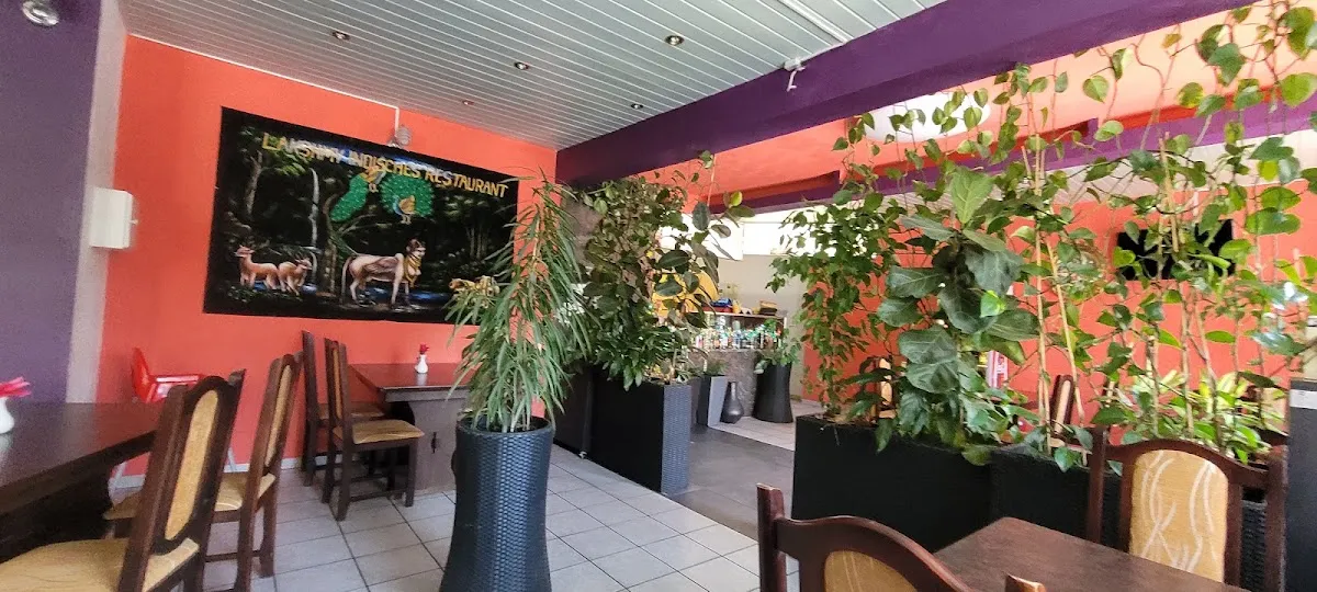 BookNoFees: Restoran – Indisches Restaurant Lakhsmy – Finnentrop – Indijski restoran Lakhsmy, fotografija 1