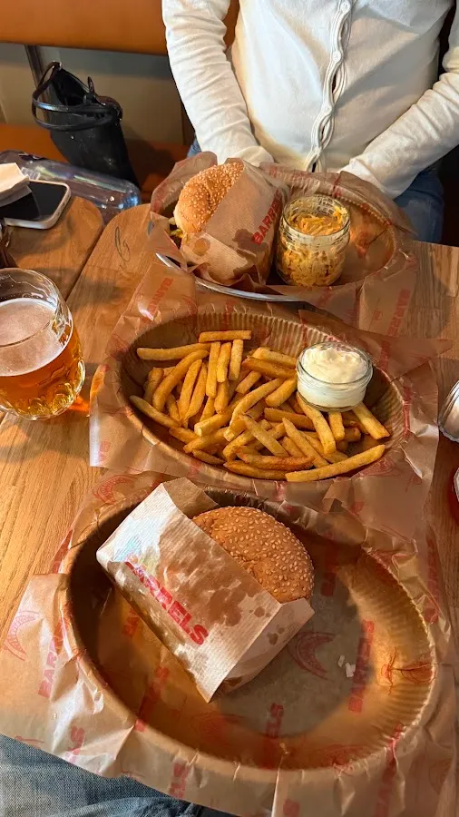 BookNoFees: Bar s grickalicama – Barrels Burgers & Beer – Stockholm – Barrels Burgers & Beer, fotografija 2