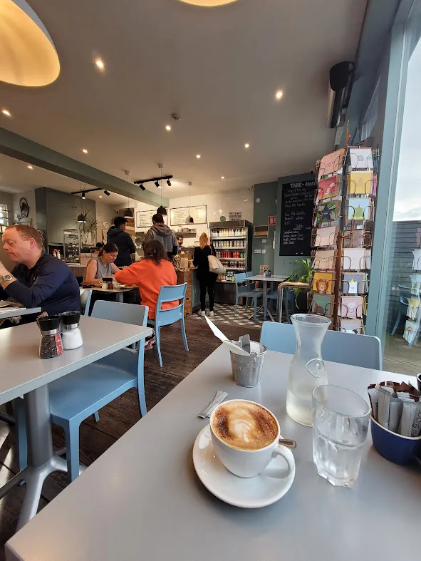 BookNoFees: kafić – Cafe 105 – Dublin – Café 105, fotografija 3