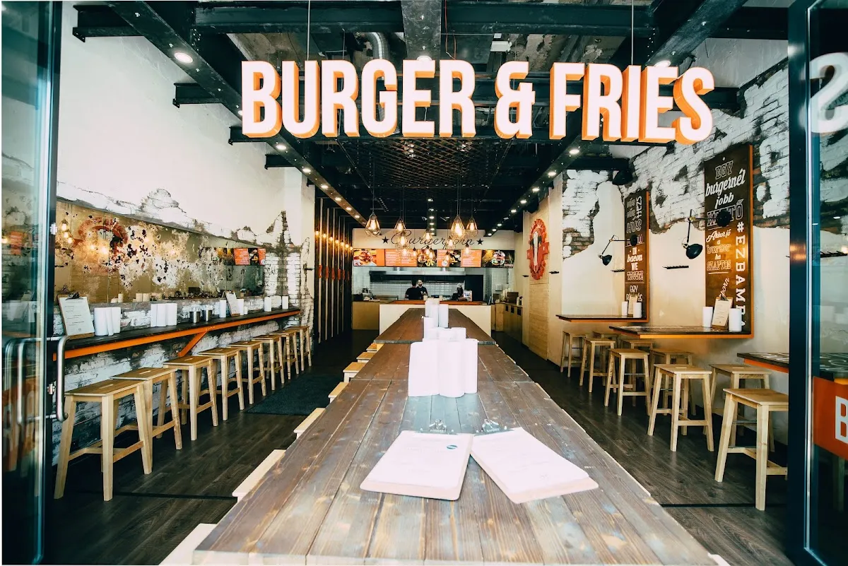 BookNoFees: Restoran – Bamba Marha – Budapest – Drži Marhu, fotografija 1