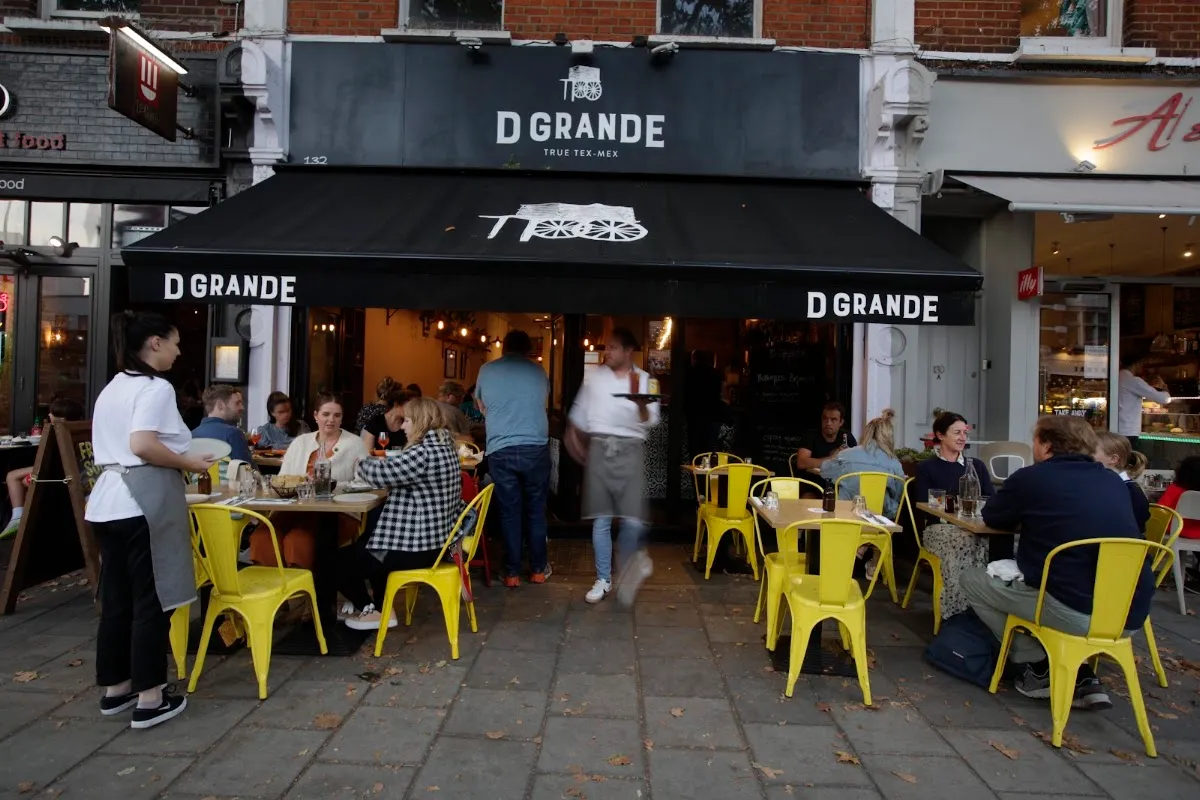 BookNoFees: Restoran – D Grande – London – D velika, fotografija 1