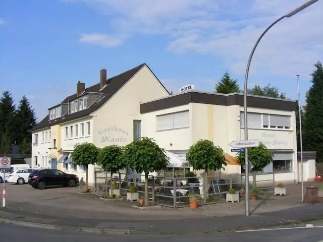 BookNoFees: Restoran – Kautz Hotel Gasthaus – Kamen – Hotel i pansion Kautz, fotografija 1