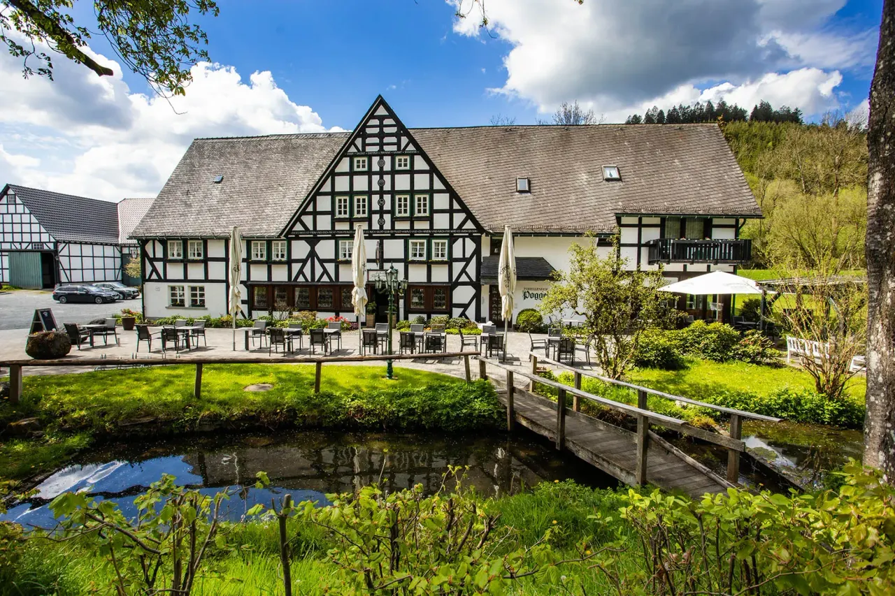BookNoFees: Restoran – Forellenhof Poggel – Eslohe – Poggel Trout Farm, fotografija 1