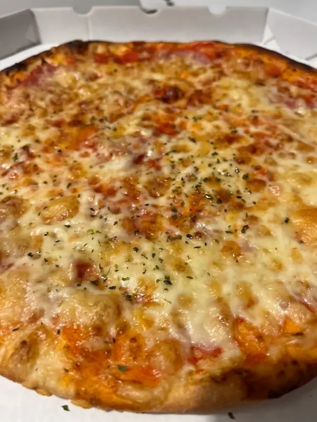 BookNoFees: Restoran – Pizzeria Zum Brunnen – Plettenberg – Pizzeria Zum Brunnen, fotografija 3