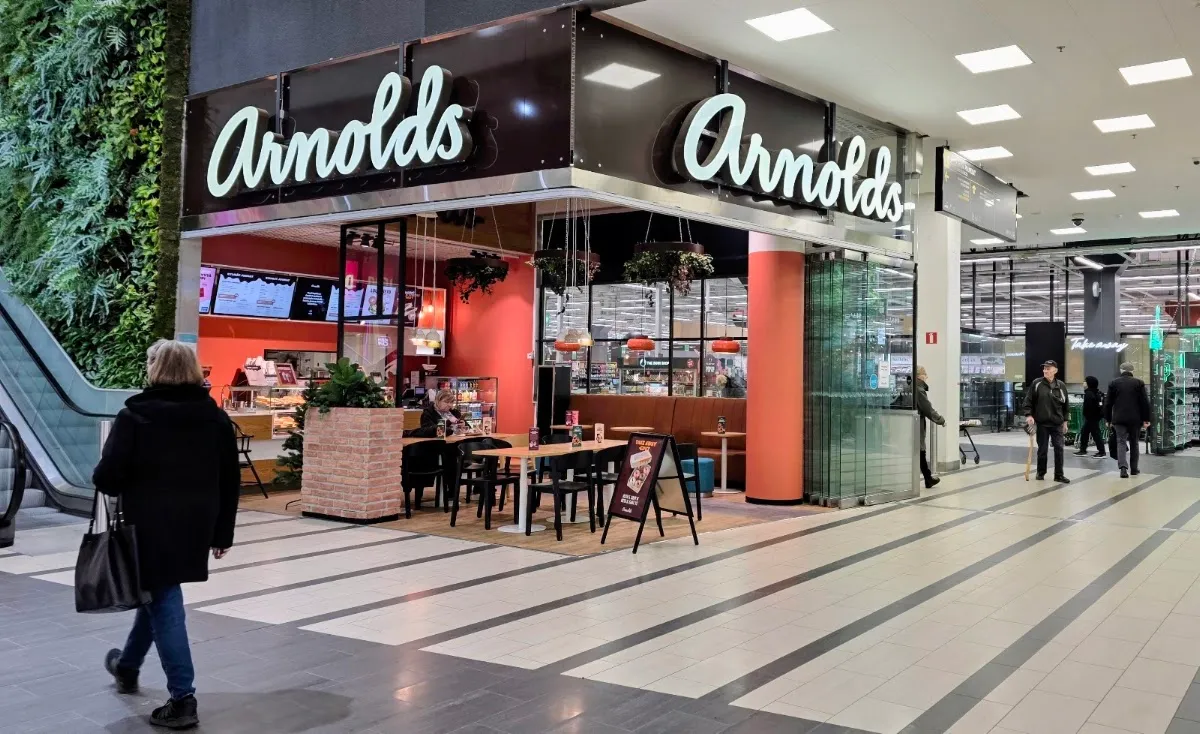 BookNoFees: kafić – Arnolds – Helsinki – Arnoldovi, fotografija 1