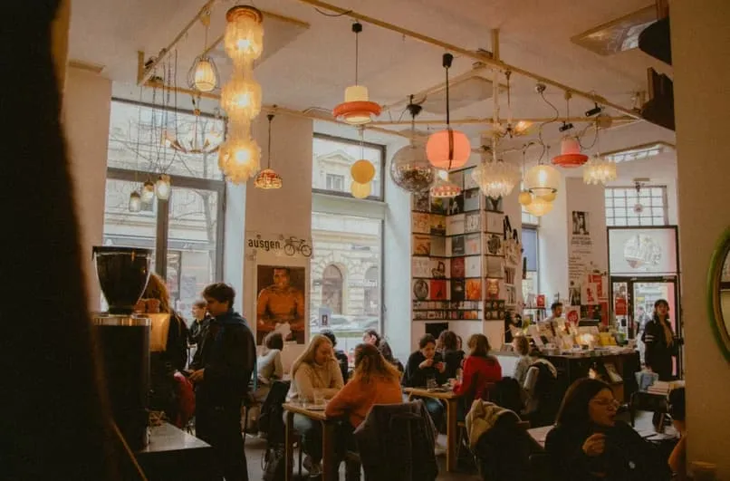BookNoFees: kafić – phil – Vienna – prijatelj, fotografija 1