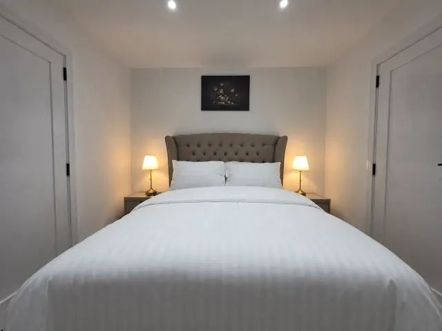 BookNoFees: Luaz-View Lodge (Dublin, Irska) – Dublin 24
