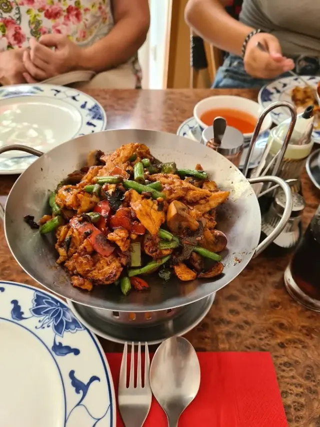 BookNoFees: Restoran – China-Thai Spezialitäten – Schalksmühle – Kinesko-tajlandske specijalitete, fotografija 3