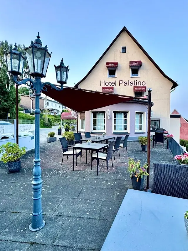 BookNoFees: Restoran – Hotel Palatino – Sundern-Langscheid – Hotel Palatino, fotografija 2