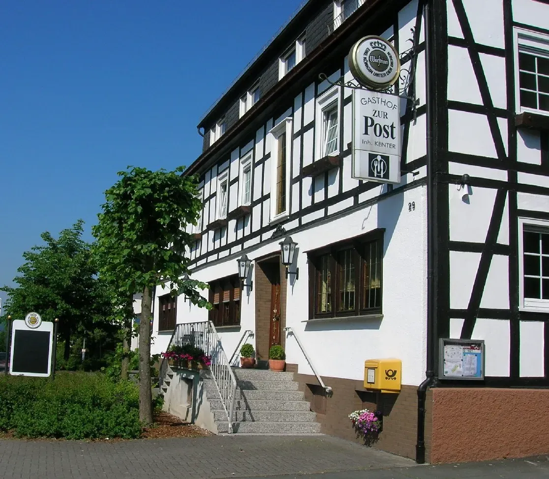 BookNoFees: Restoran – Gasthof Zur Post – Eslohe-Reiste – Zur Post Inn, fotografija 1