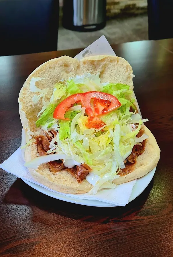 BookNoFees: Restoran – Antalya Döner Pizzeria Ali – Wenden – Ali's Antalya Döner Pizzeria, fotografija 2