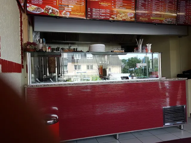 BookNoFees: Restoran – Istanbul Döner – Freudenberg – Istanbulski döner, fotografija 3