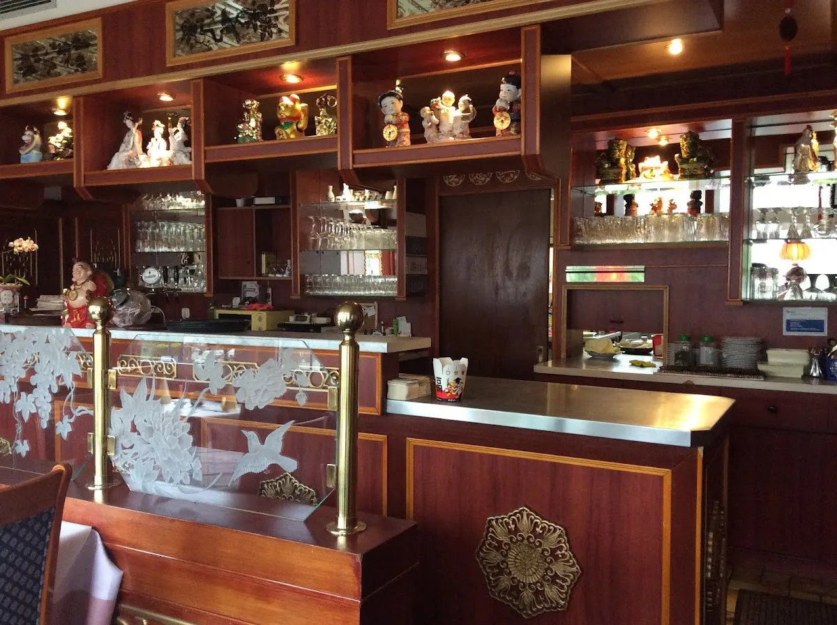 BookNoFees: Restoran – China-Palast Restaurant – Erwitte – Restoran Kineski Palata, fotografija 1