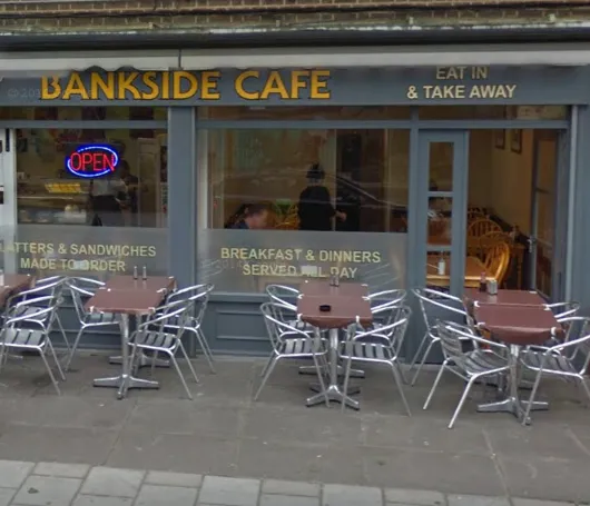 BookNoFees: kafić – Bankside Cafe – London – Kafić Bankside, fotografija 1