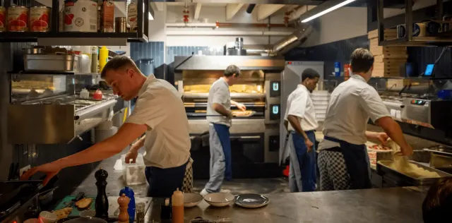 BookNoFees: Restoran – De Pizzabakkers – Amsterdam – Pizza majstori, fotografija 3